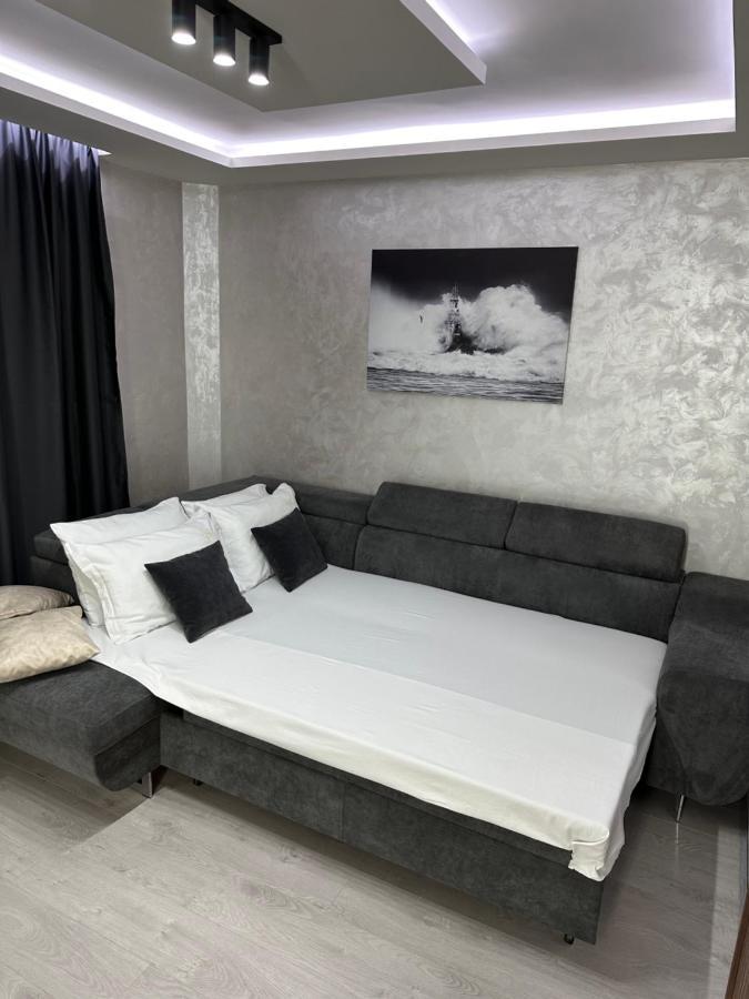 Елегантен Двустаен Апартамент Four Seasons Burgas Extérieur photo