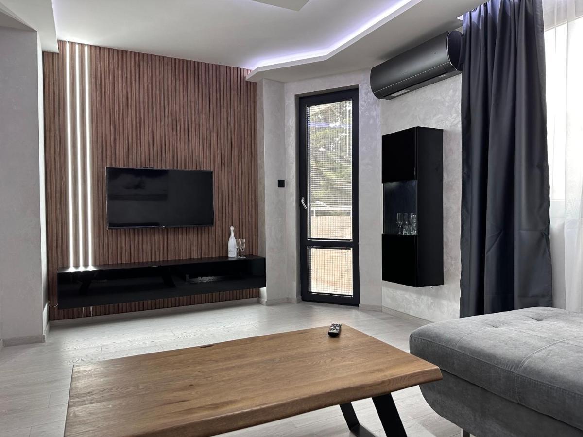 Елегантен Двустаен Апартамент Four Seasons Burgas Extérieur photo