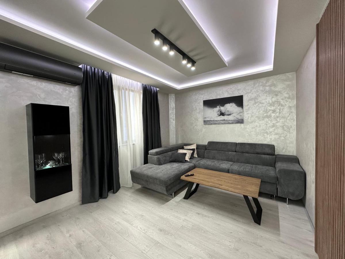 Елегантен Двустаен Апартамент Four Seasons Burgas Extérieur photo